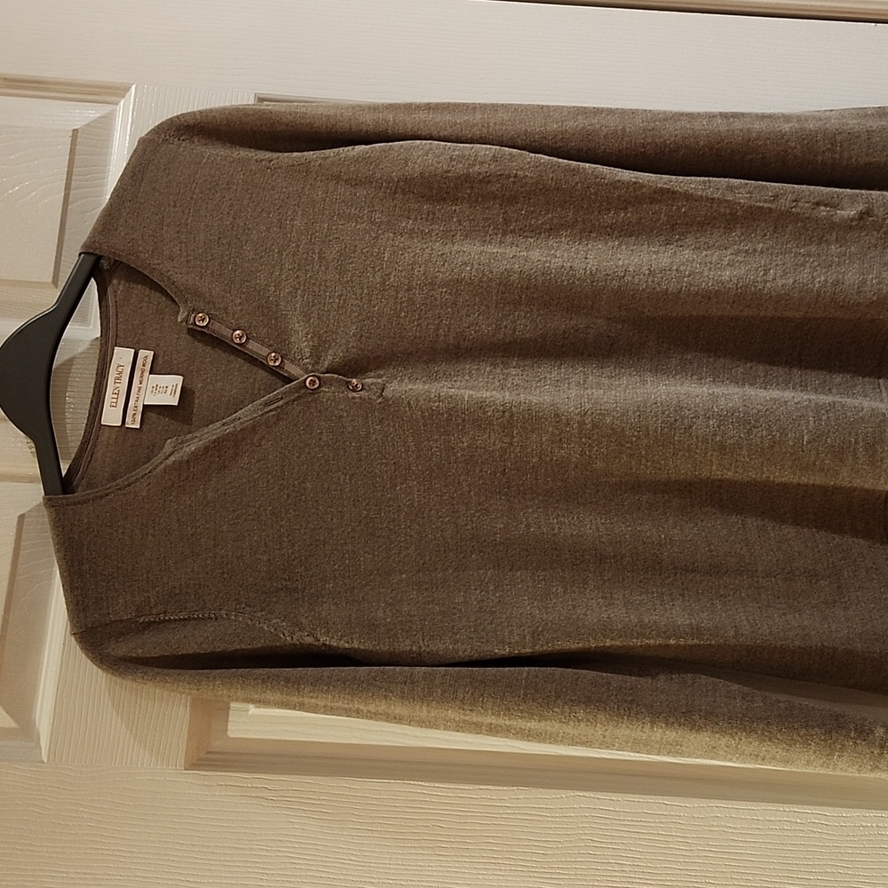 EILEEN TRACY sweater long sleeve 100% extra fine merino wool very ligth weight